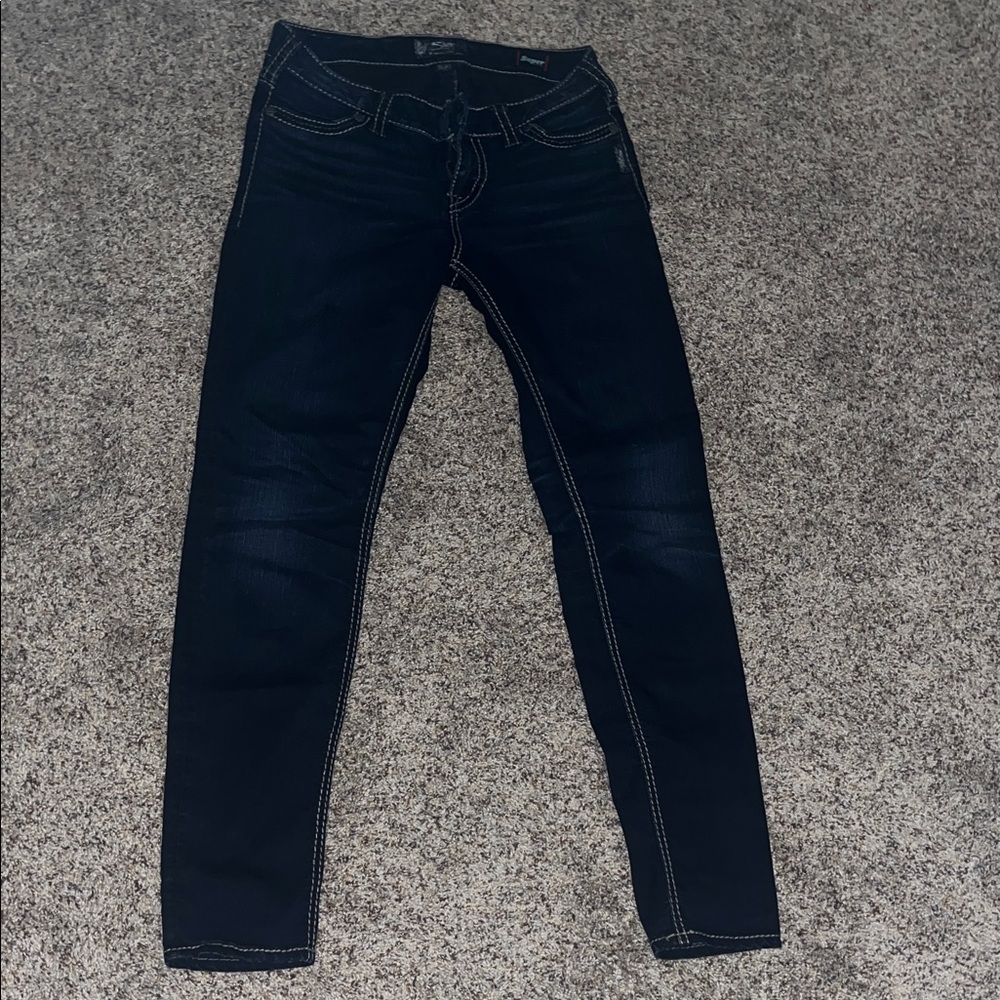 Suki mid super skinny silver jeans
Size 30/31